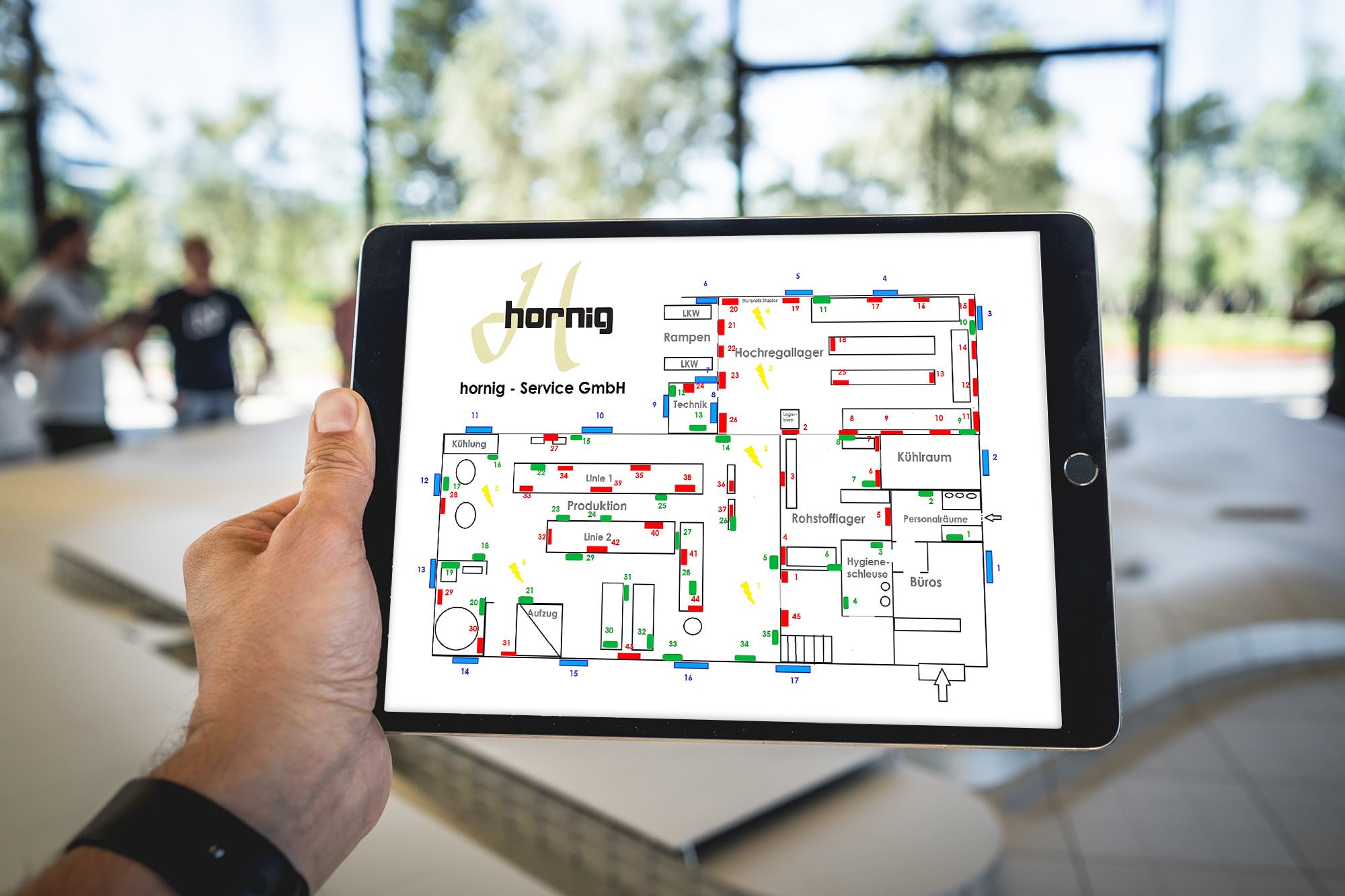 Tablet mit Lageplan